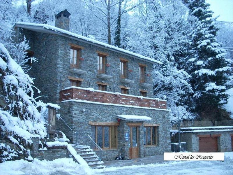 Hostal Les Roquetes Керальбс Екстер'єр фото